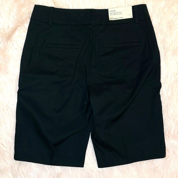 NEW! Ann Taylor black Bermuda shorts - Picture 3 of 8